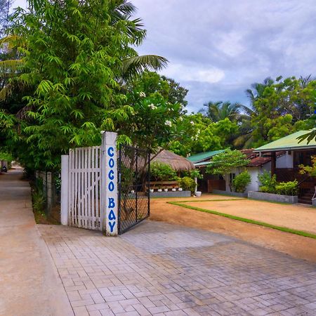 Arugambay Coco Bay Hotel Arugam Bay Buitenkant foto